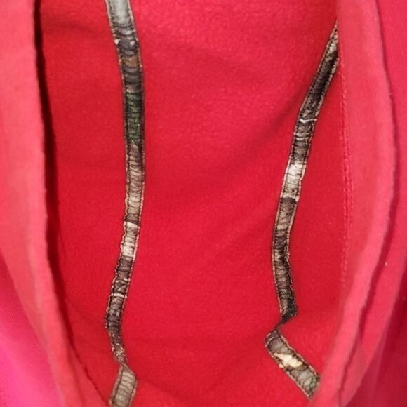 Under Armour Red Graphic HUGE Antlers LS Sz. M Hoodie w Pockets - Picture 6 of 8